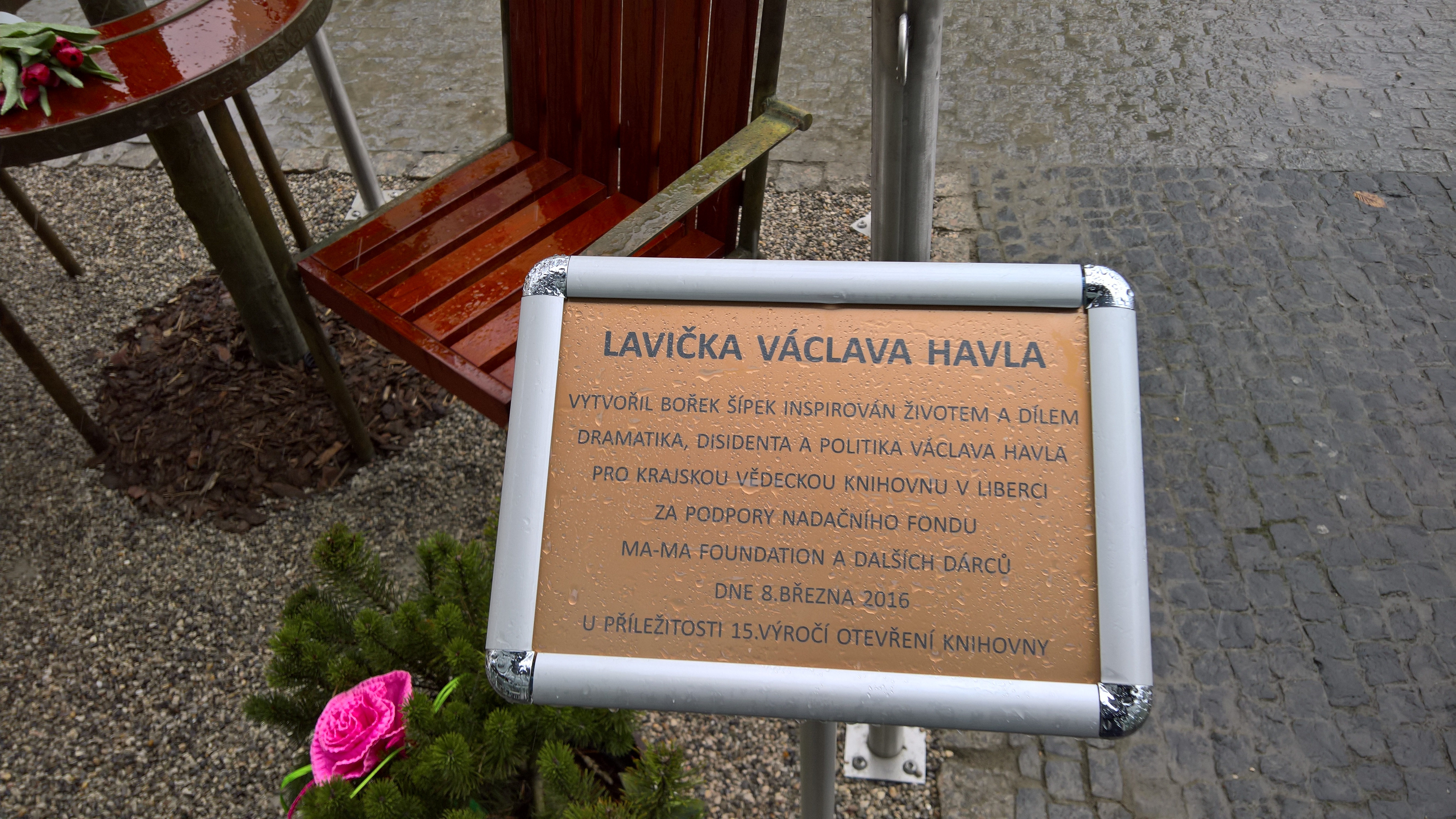 Lavička Václava Havla